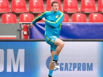 Lars Bender nahm nicht am Abschlusstraining der Werkself teil. Foto: Marius Becker Lars Bender nahm nicht am Abschlusstraining der Werkself teil. Foto: Marius Becker