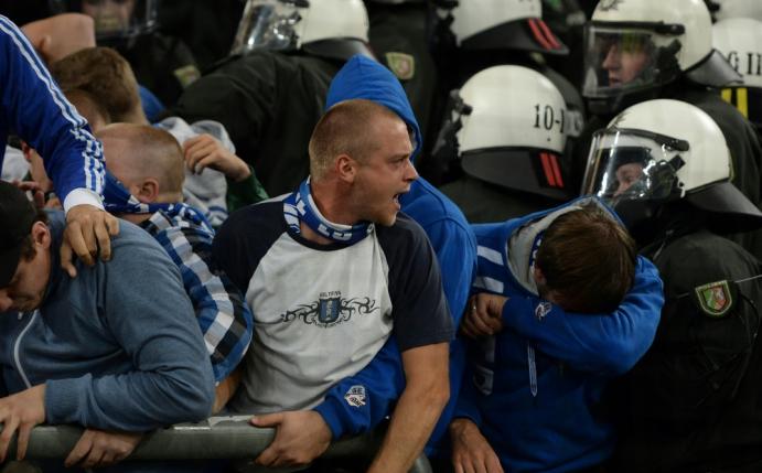 Die Schalker Fans stehen heute Abend unter Beobachtung