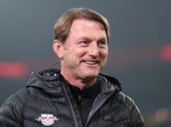 Hasenhüttl freut sich auf die Begegnung mit dem FC Köln Hasenhüttl freut sich auf die Begegnung mit dem FC Köln