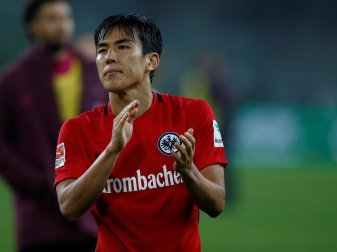 Hasebe zieht mit Okudera gleich Hasebe zieht mit Okudera gleich