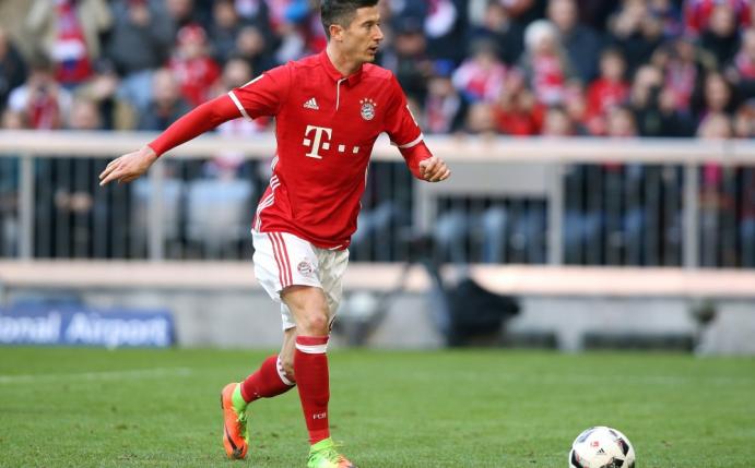Hat mittlerweile 19 Tore auf dem Konto: Lewandowski