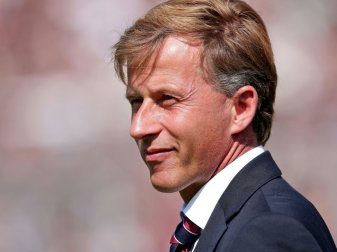 Andries Jonker ist laut Medienberichten neuer VfL-Coach Andries Jonker ist laut Medienberichten neuer VfL-Coach