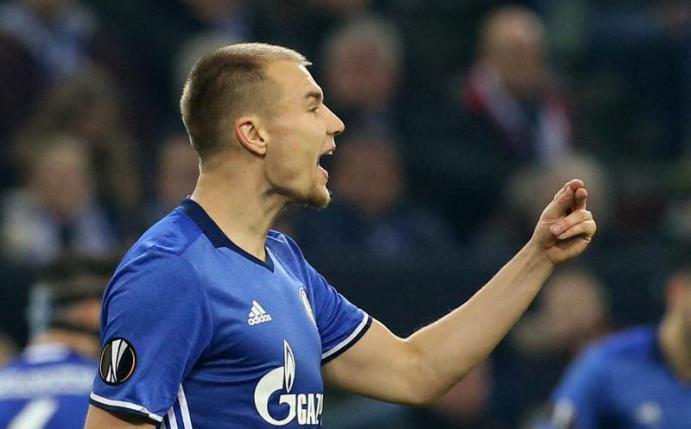 Schalke-Leihspieler Holger Badstuber steht vor dem zweiten Duell binnen 25 Tagen mit seinem Ex-Club aus München. Foto: Friso Gentsch