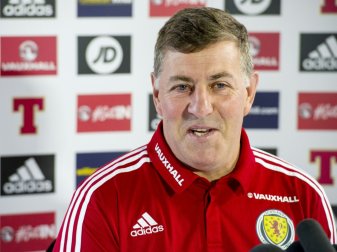 Ex-Hamburger McGhee ist bei Motherwell entlassen worden