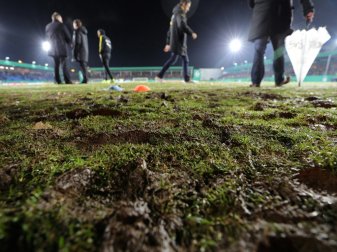 In zwei Wochen findet die Viertelfinal-Partie nun statt In zwei Wochen findet die Viertelfinal-Partie nun statt