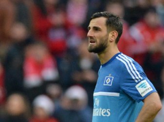 Mergim Mavraj fällt für das Spiel gegen Hertha BSC aus. Foto: Andreas Gebert Mergim Mavraj fällt für das Spiel gegen Hertha BSC aus. Foto: Andreas Gebert