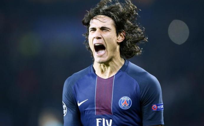 Edinson Cavani traf vom Elfmeterpunkt zum 1:0. Foto: Francois Mori