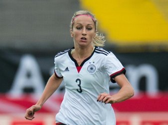 Kathrin Hendrich flog zurück nach Deutschland. Foto: Deniz Calagan