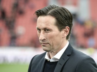 Nach deutlichen Niederlagen: Kritik an Schmidt wächst Nach deutlichen Niederlagen: Kritik an Schmidt wächst