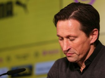 Schmidt stand seit 2014 bei Leverkusen unter Vertrag Schmidt stand seit 2014 bei Leverkusen unter Vertrag