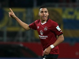 Abdelhamid Sabiri musste sich am Meniskus operieren lassen und fällt für den «Club» aus. Foto: Daniel Karmann Abdelhamid Sabiri musste sich am Meniskus operieren lassen und fällt für den «Club» aus. Foto: Daniel Karmann