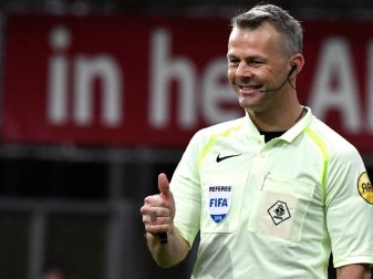 Leitet die Partie am Donnerstag: Björn Kuipers Leitet die Partie am Donnerstag: Björn Kuipers