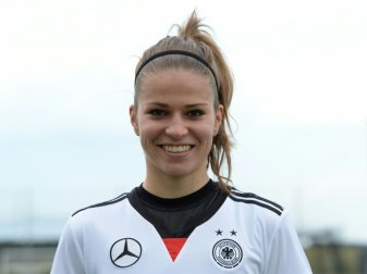 Erneute Zwangspause für Melanie Leupolz Erneute Zwangspause für Melanie Leupolz