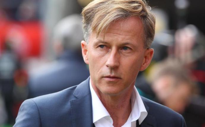 Wolfsburgs Trainer Andries Jonker hatte in der Vergangenheit auch ein Angebot von Hertha BSC. Foto: Thomas Frey