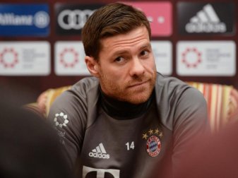 Xabi Alonso beendet seine Fußballer-Karriere im Sommer. Foto: Andreas Gebert