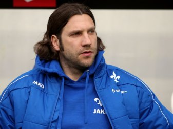 Für Trainer Torsten Frings ändert auch ein Sieg nichts Für Trainer Torsten Frings ändert auch ein Sieg nichts