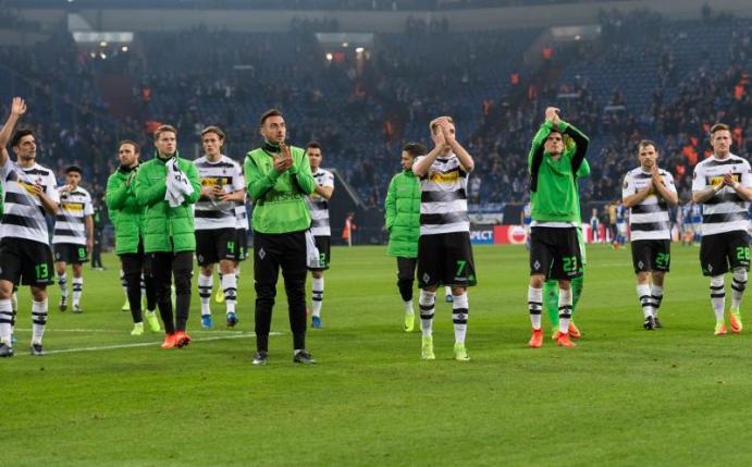 Die Mönchengladbach haben durch das Auswärtstor die leicht bessere Ausgangslage vor dem Rückspiel. Foto: Guido Kirchner