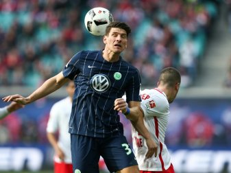 Mario Gomez führt den VfL Wolfsburg zum Sieg Mario Gomez führt den VfL Wolfsburg zum Sieg