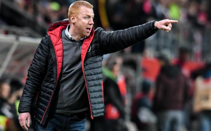 Maik Walpurgis soll den FC Ingolstadt auch in der kommenden Saison trainieren. Foto: Armin Weigel