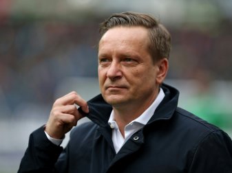 Heldt zur Trainerfrage: Werde keine Bekenntnisse abgeben Heldt zur Trainerfrage: Werde keine Bekenntnisse abgeben