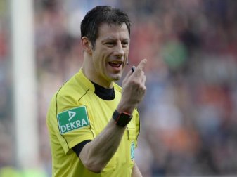 Schiedsrichter Wolfgang Stark hat am 19. März seinen 339. Bundesligaeinsatz. Foto: Patrick Seeger Schiedsrichter Wolfgang Stark hat am 19. März seinen 339. Bundesligaeinsatz. Foto: Patrick Seeger