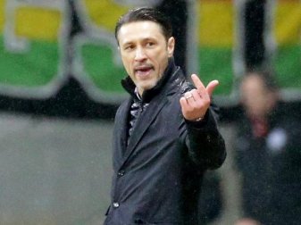 Eintracht-Trainer Niko Kovac ist froh, die Niederlagen-Serie beendet zu haben. Foto: Hasan Bratic