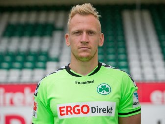 Sascha Burchert verlängerte seinen Vertrag in Fürth. Foto: Daniel Karmann Sascha Burchert verlängerte seinen Vertrag in Fürth. Foto: Daniel Karmann