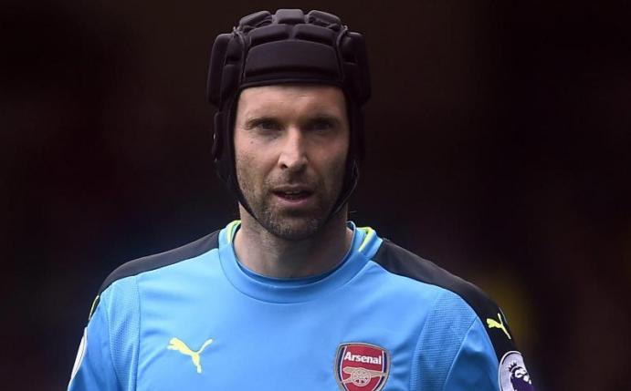 Torwart Petr Cech ist zum neunten Mal zum tschechischen Fußballer des Jahres gewählt worden. Foto: Will Oliver