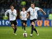 Özil (l.) und Draxler fehlen gegen England