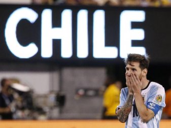 Für Lionel Messi und Argentiniens Nationalmannschaft ist die Partie gegen Chile ein «entscheidendes Spiel». Foto: Jason Szenes Für Lionel Messi und Argentiniens Nationalmannschaft ist die Partie gegen Chile ein «entscheidendes Spiel». Foto: Jason Szenes