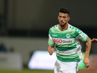 Die SpVgg Greuther Fürth hat den Vertrag mit Jürgen Gjasula bis 2018 verlägnert. Foto: Daniel Karmann Die SpVgg Greuther Fürth hat den Vertrag mit Jürgen Gjasula bis 2018 verlägnert. Foto: Daniel Karmann