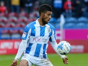 In Huddersfield ist Elias Kachunga Publikumsliebling In Huddersfield ist Elias Kachunga Publikumsliebling