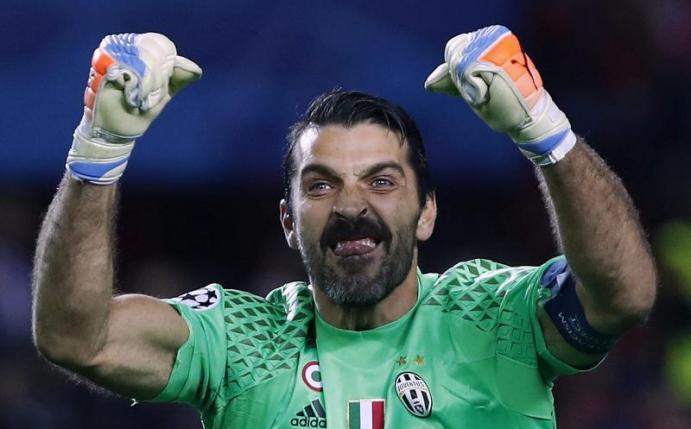Torhüter Gianluigi Buffon steht vor seiner 1000. Partie. Foto: Julio Munoz