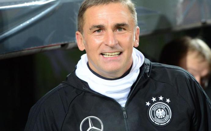 Große Experimente plant Stefan Kuntz mit der U21 nicht mehr. Foto: Maurizio Gambarini