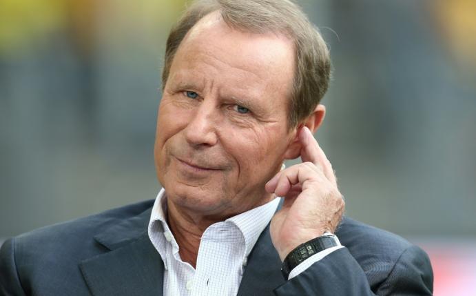 Berti Vogts warnt vor mutigen Aserbaidschanern