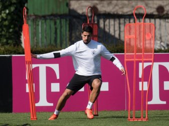 Sami Khedira wird die deutsche Mannschaft am Sonntag als Kapitän anführen. Foto: Bernd Thissen