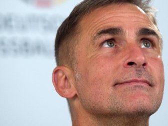 U21-Trainer Stefan Kuntz strebt mit seinem Team auch gegen Portugal einen Sieg an. Foto: Swen Pförtner