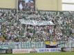 Fans des AF Chapecoense verfolgen ein Freundschaftsspiel ihres Clubs in der südbrasilianischen Stadt. Chapecoense empfängt dort Atlético Nacional. Foto: Antonio Cicero/Archiv