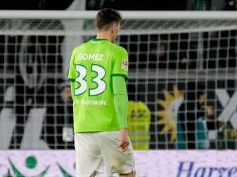 Geht er oder bleibt er? Mario Gomez hat beim VfL Wolfsburg einen Vertrag bis 2019. Foto: Peter Steffen Geht er oder bleibt er? Mario Gomez hat beim VfL Wolfsburg einen Vertrag bis 2019. Foto: Peter Steffen