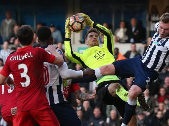 Torwart Ron-Robert Zieler hat seine Nationalmannschaftskarriere noch nicht abgehakt. Foto: Jonathan Brady Torwart Ron-Robert Zieler hat seine Nationalmannschaftskarriere noch nicht abgehakt. Foto: Jonathan Brady