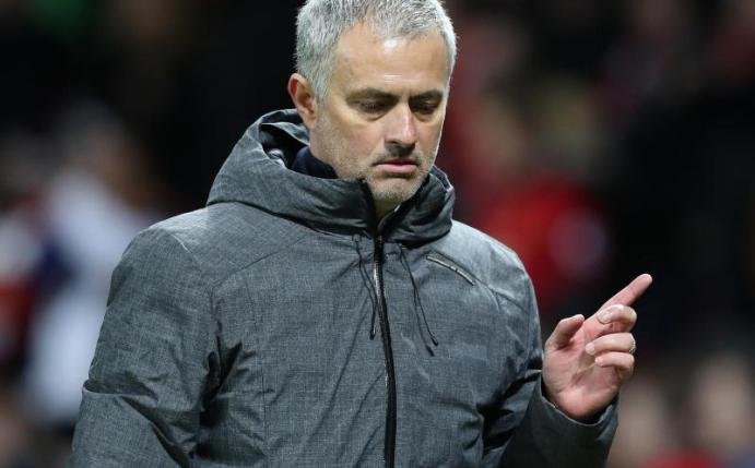 Manchester Uniteds Trainer Jose Mourinho bereut sein Verhalten gegenüber Schweinsteiger. Foto: Martin Rickett