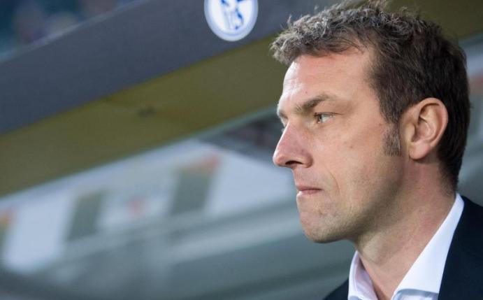 Trainer Markus Weinzierl und der FC Schalke 04 überzeugten zuletzt mit zwei Siegen nacheinander. Foto: Marius Becker