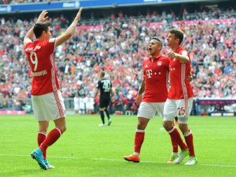 Die Bayern gewinnen hochverdient gegen Augsburg