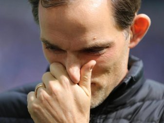 Trainer Thomas Tuchel steht mit Borussia Dortmund ebenso wie der Hamburger SV unter Zugzwang. Foto: Ina Fassbender Trainer Thomas Tuchel steht mit Borussia Dortmund ebenso wie der Hamburger SV unter Zugzwang. Foto: Ina Fassbender