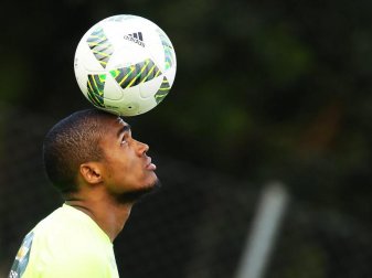 Bayern-Flügelspieler Douglas Costa ist wieder im Training. Foto: Silvio Ávila