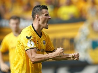 Kutschke erzielt den Siegtreffer für Dynamo Kutschke erzielt den Siegtreffer für Dynamo