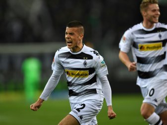 Jubelt über sein erstes Bundesligator: László Bénes Jubelt über sein erstes Bundesligator: László Bénes