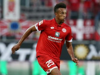 Jean-Philippe Gbamin wurde für zwei Spiele gesperrt Jean-Philippe Gbamin wurde für zwei Spiele gesperrt