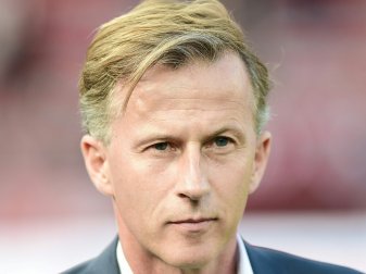 Andries Jonker: "Tore schießen, um Punkte zu holen" Andries Jonker: "Tore schießen, um Punkte zu holen"