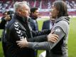 SC-Coach Christian Streich (l) unterstützt den Trainer Martin Schmidt. Foto: Ronald Wittek